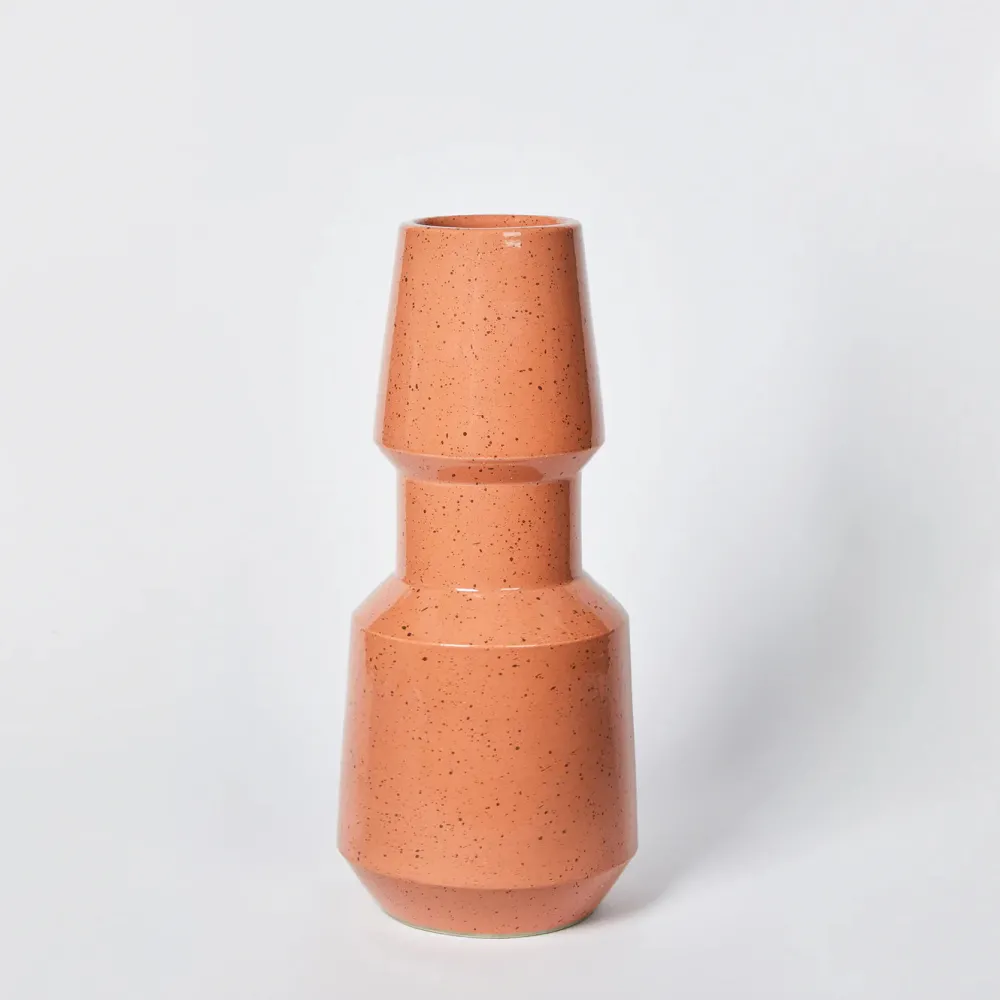 bonnie__neil_earth_clay_v_1.webp Bonnie & Neil Earth Clay Vase Collection Mustard New