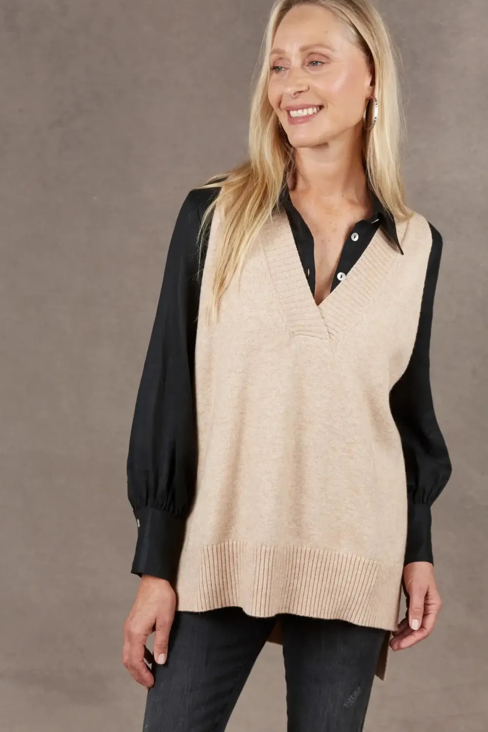 eb__ive_nakako_vest__oat_2.webp Eb&Ive Eb & Ive Nakako Vest - Oat Online
