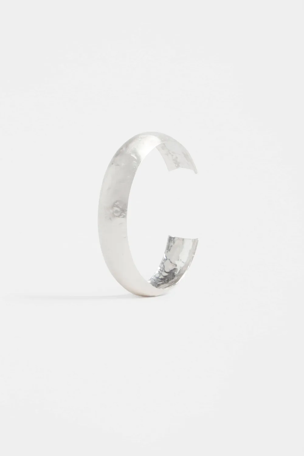 elk_gild_cuff_thin_bangle_4.webp ELK Gild Cuff Thin Bangles Sale