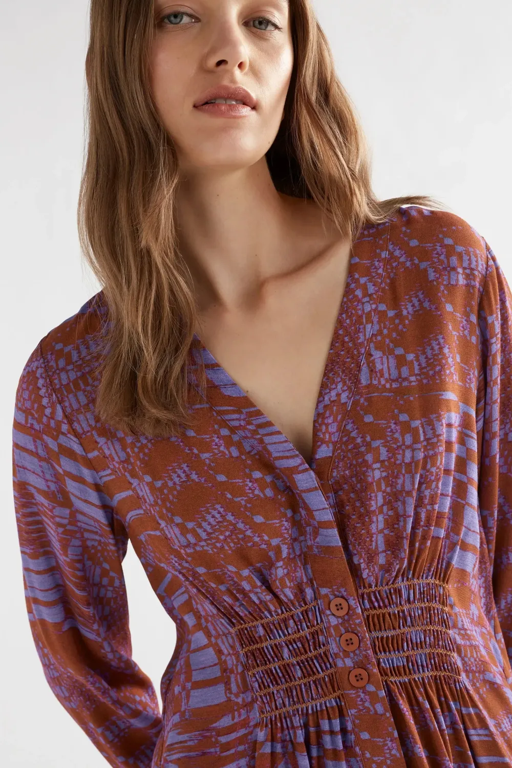 elk_neli_top_3.webp ELK Neli Top Discount