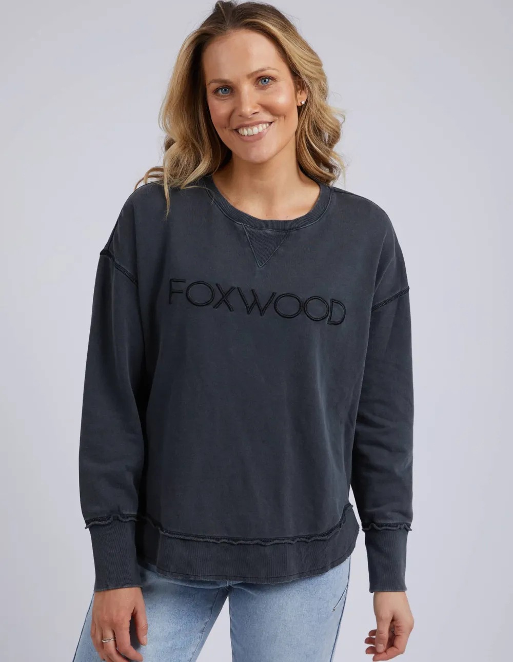 foxwood_simplified_crew___1-2.webp Foxwood Simplified Crew - Washed Black Sale