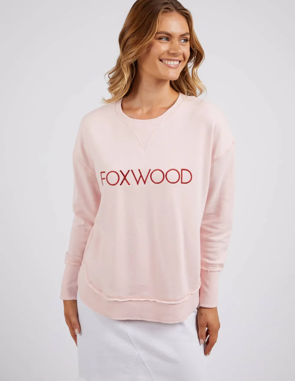 foxwood_simplified_metall_1.webp Foxwood Simplified Metallic Crew- Pink Fashion