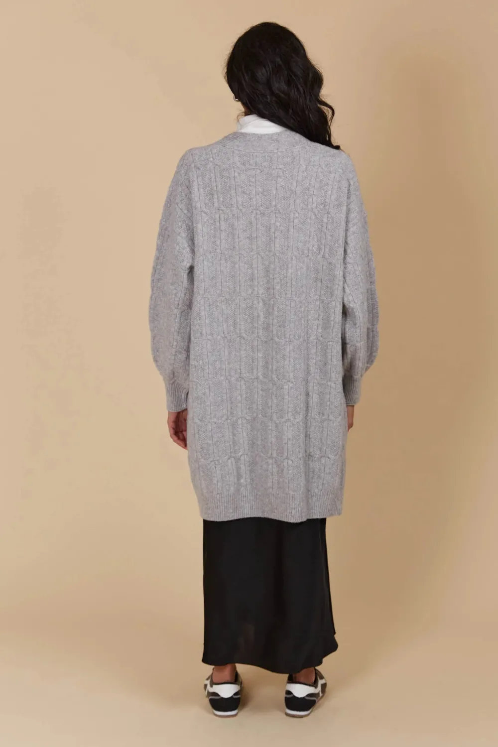 isle_of_mine_hera_cardiga_1.webp Isle Of Mine Hera Cardigan - Marle New