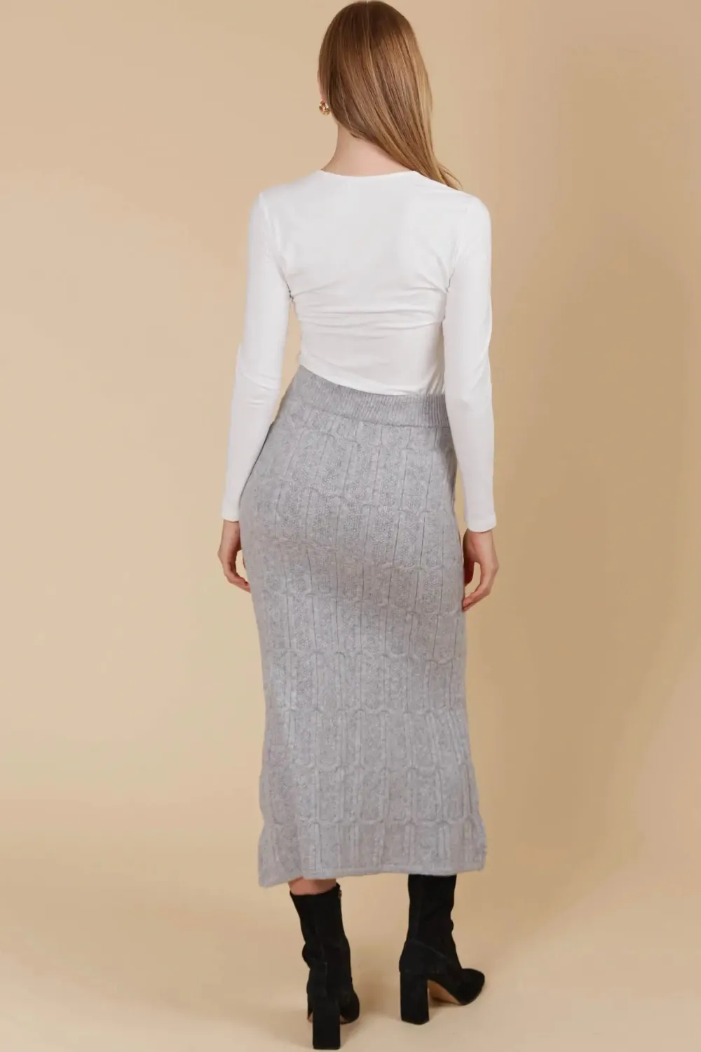 isle_of_mine_hera_knit_sk_3.webp Isle Of Mine Hera Knit Skirt - Marle Best