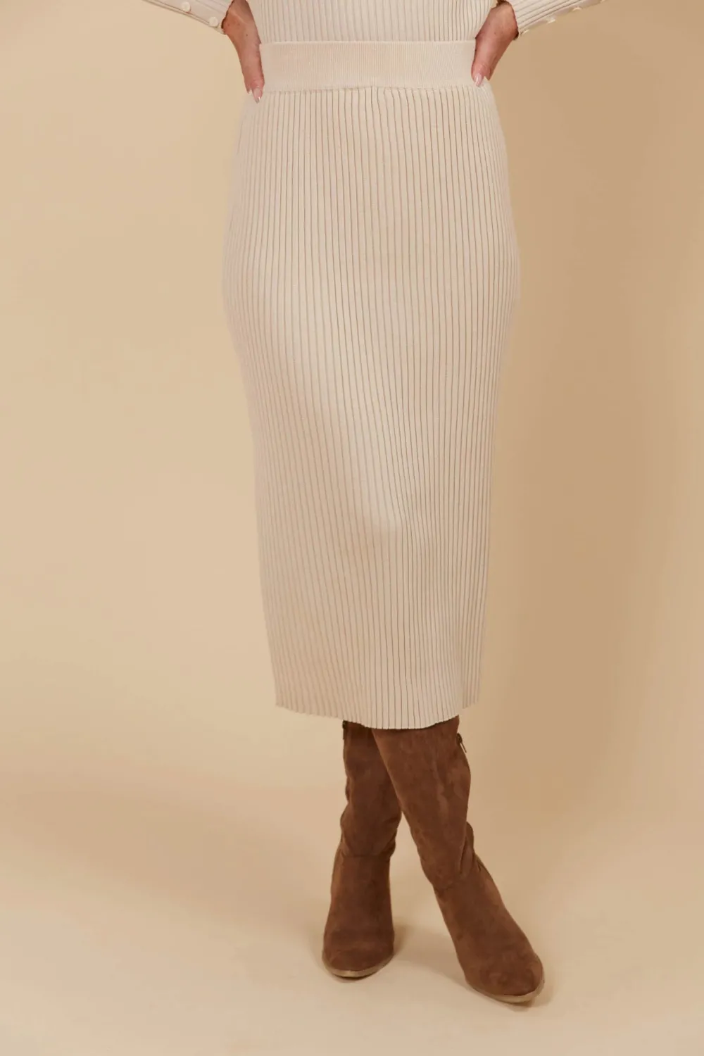 isle_of_mine_juno_knit_sk_4.webp Isle Of Mine Juno Knit Skirt -Canvas New