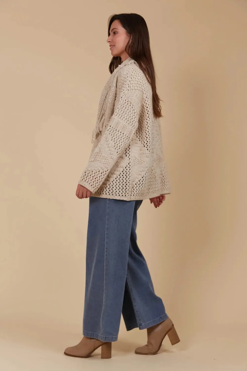 isle_of_mine_luna_cardiga_1.webp Isle Of Mine Luna Cardigan - Canvas Outlet