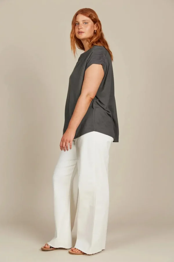 Isle Of Mine Sabine TShirt - Graphite Best