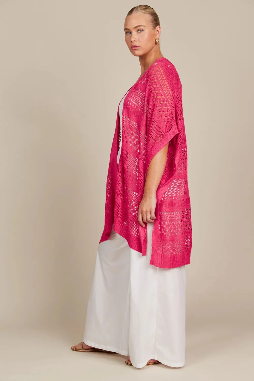 isle_of_mine_sylvie_cape__5-1.webp Isle Of Mine Sylvie Cape - Raspberry Clearance