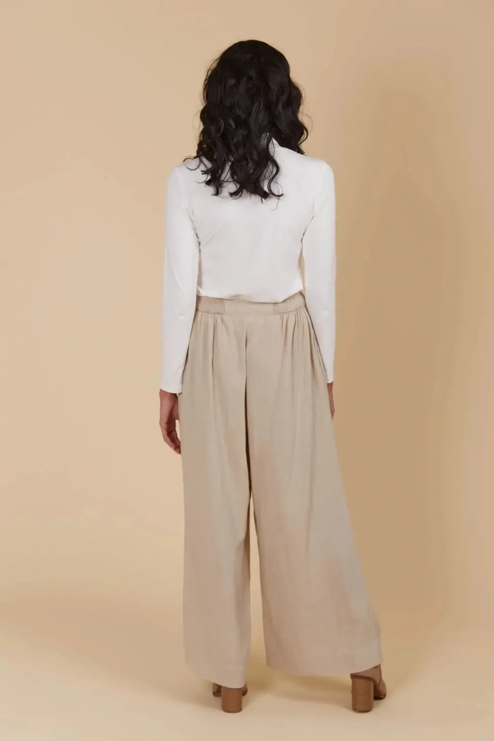 isle_of_mine_venus_pant___3.webp Isle Of Mine Venus Pant - Canvas Sale