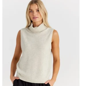Shanty Lawrence Knit New